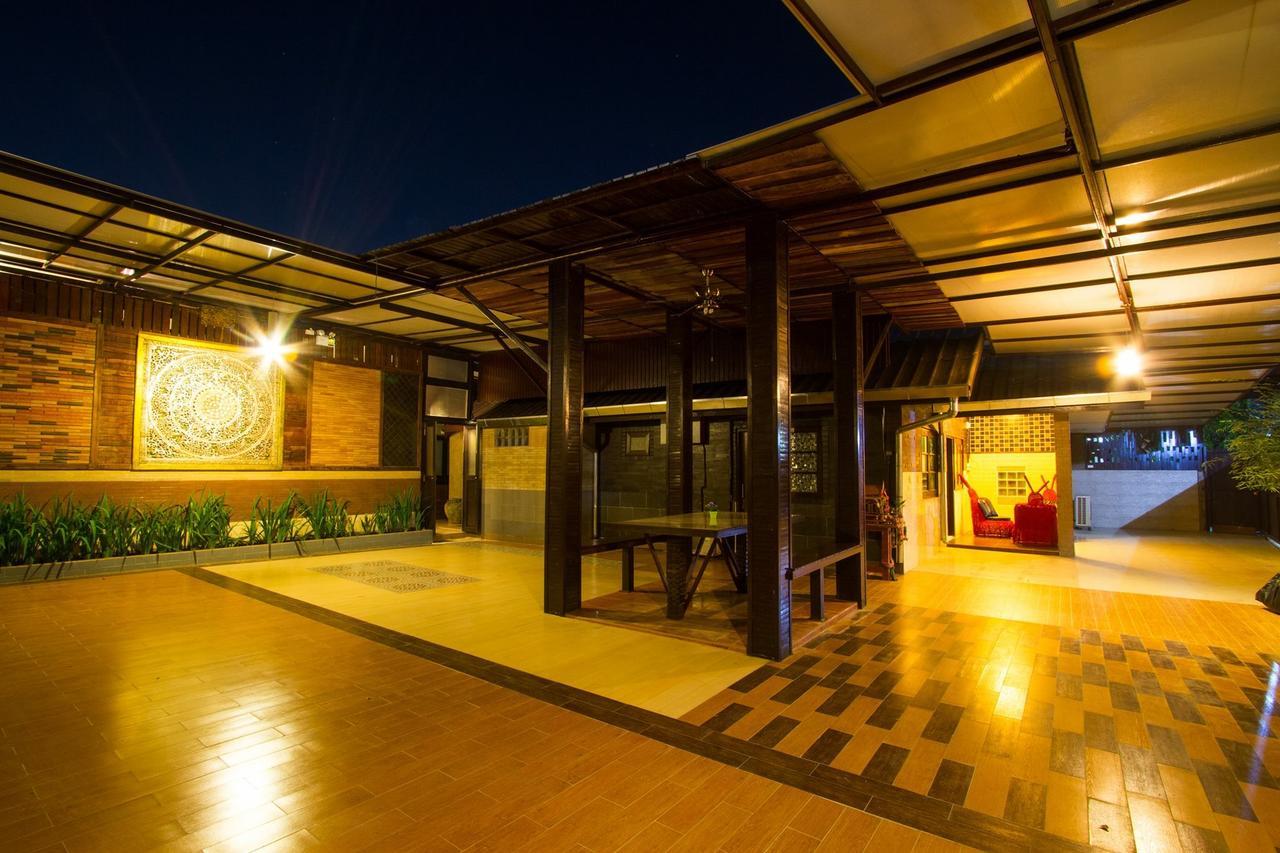 Wiang Kum Kam Resort Csiangmaj Kültér fotó